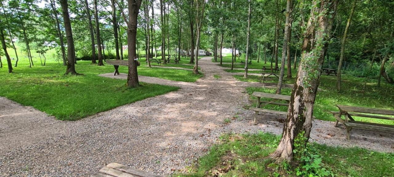 Camping Le Pre Cathare Lavelanet Kültér fotó