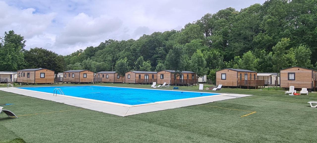Camping Le Pre Cathare Lavelanet Kültér fotó
